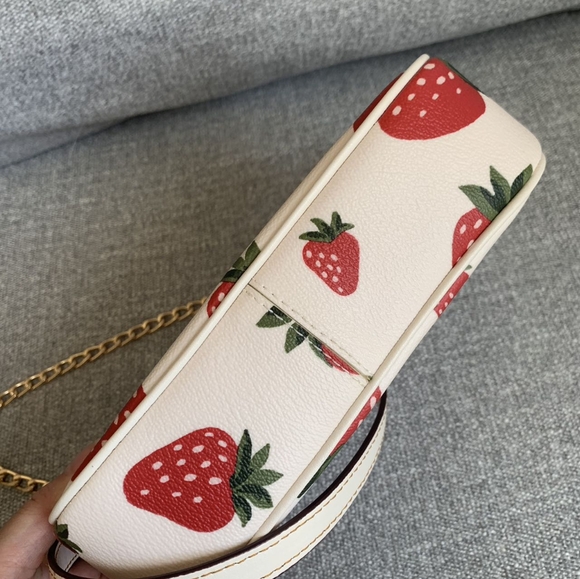 NWT Coach Nolita 19 With Wild Strawberry Print CH533 + Free Chain - Picture 9 of 12